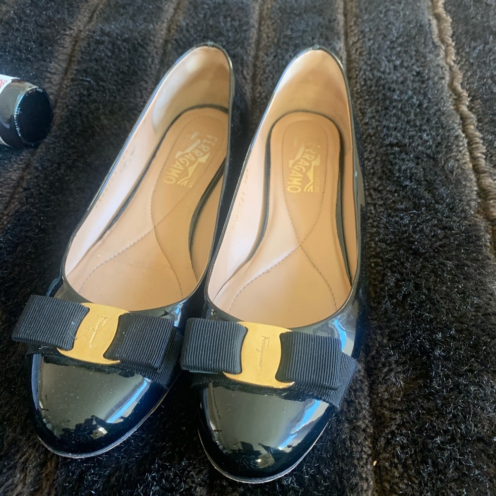 Salvatore Ferragamo black flats